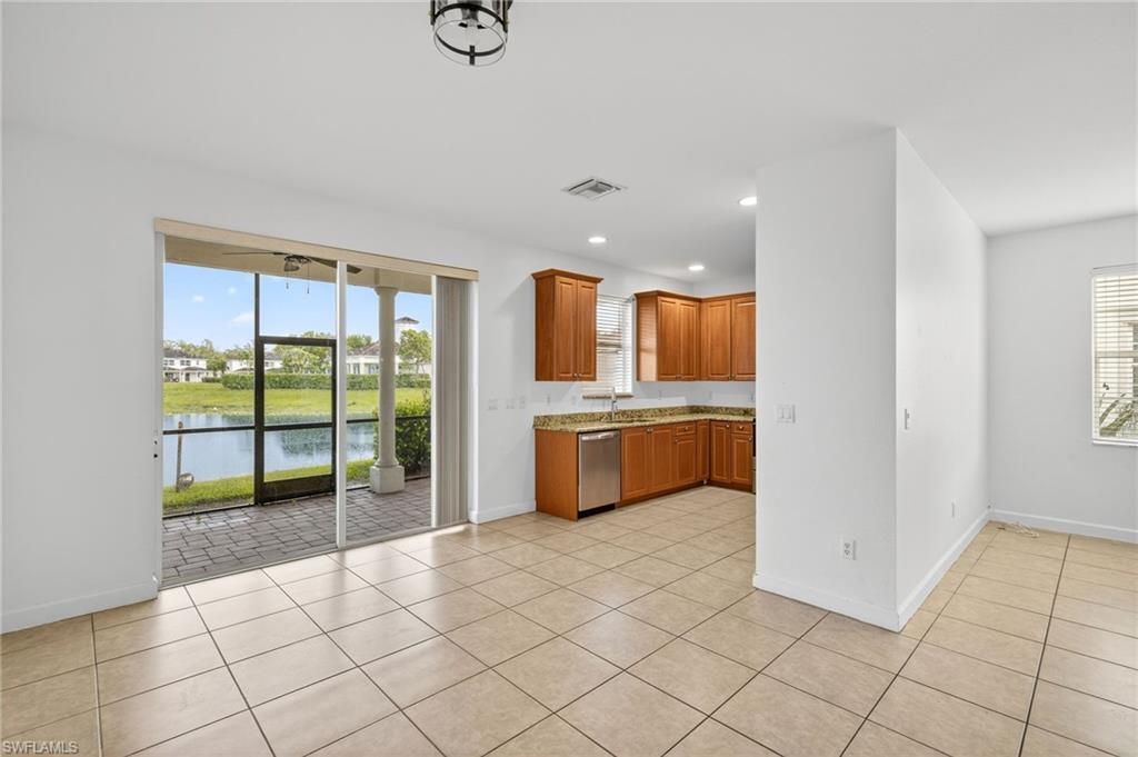 7029 Ambrosia Ln , Unit 606, Naples, FL 34119 Photo