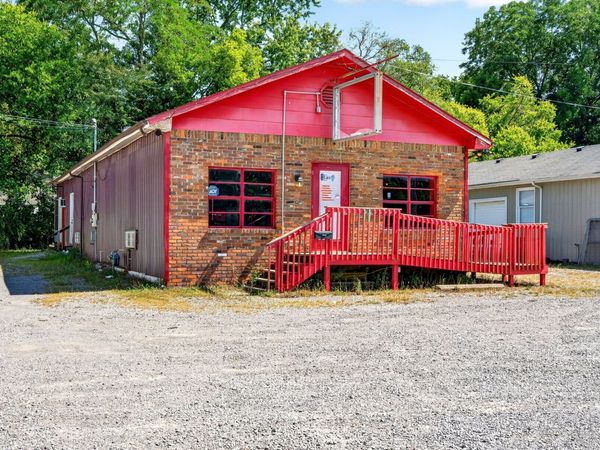 622 North Dr, Hopkinsville, KY 42240