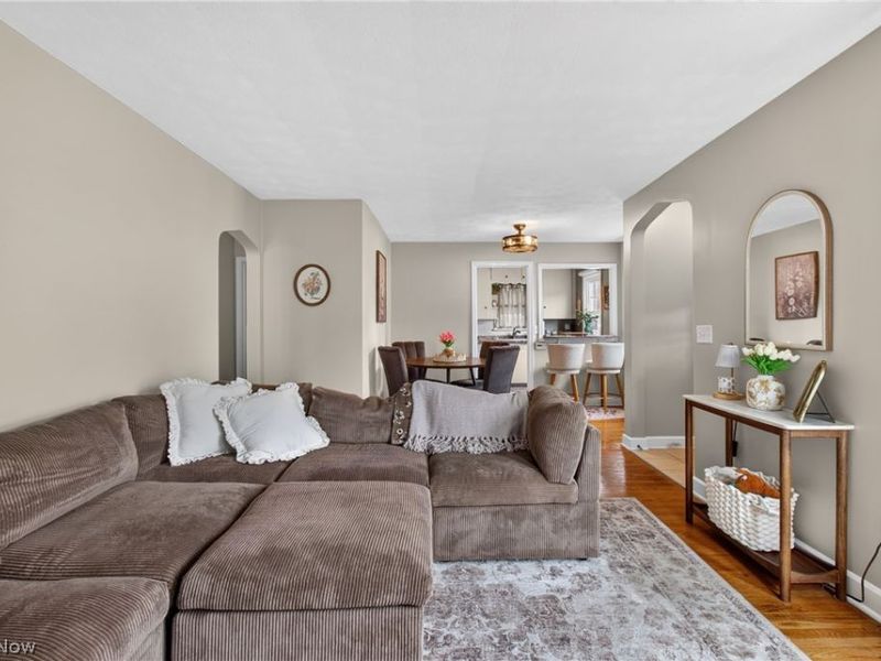 708 33rd Street NE, Canton, OH 44714 Photo 5