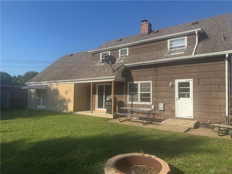 1009 N Monroe, Xenia, OH 45385 Photo 2