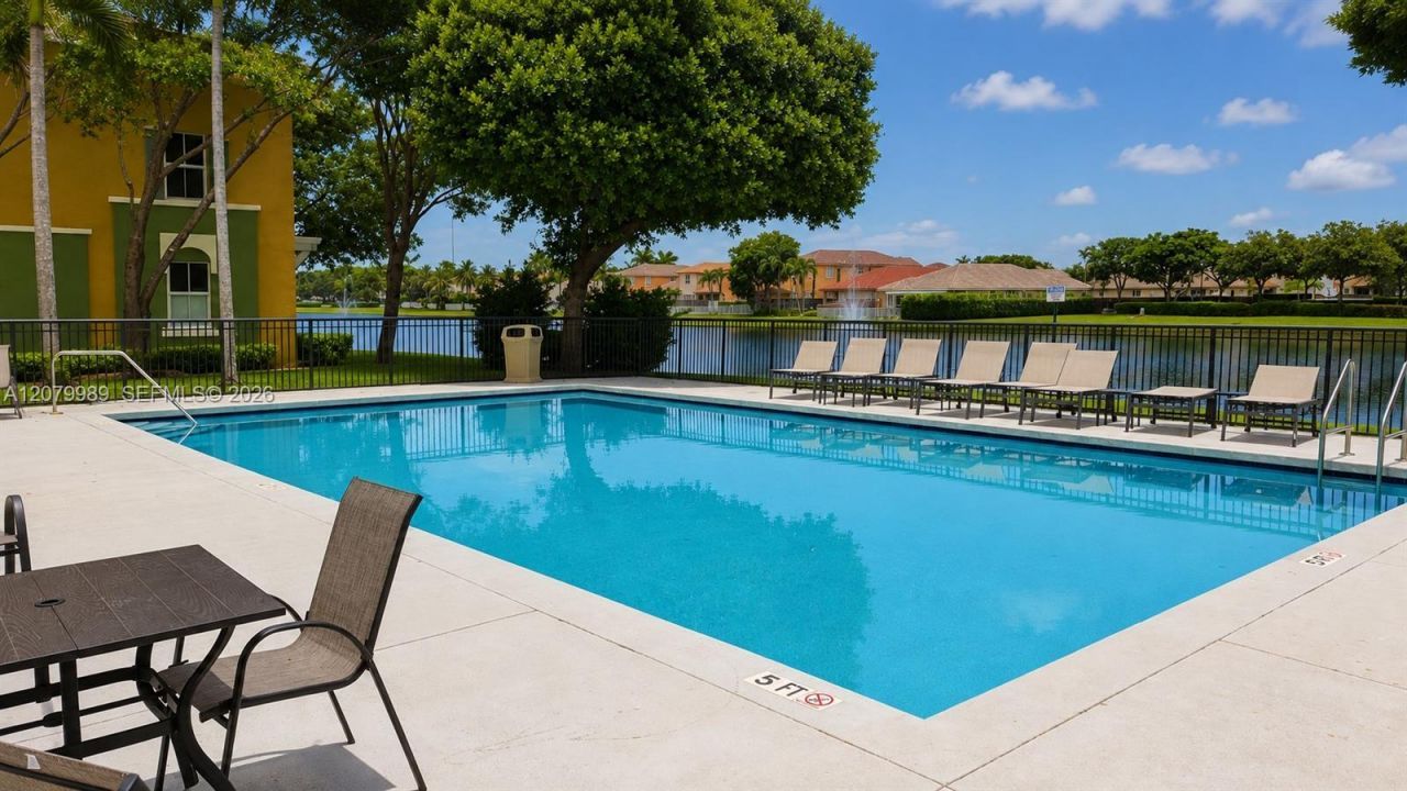 10902 NW 83rd St, Unit 223, Doral, FL 33178 Photo
