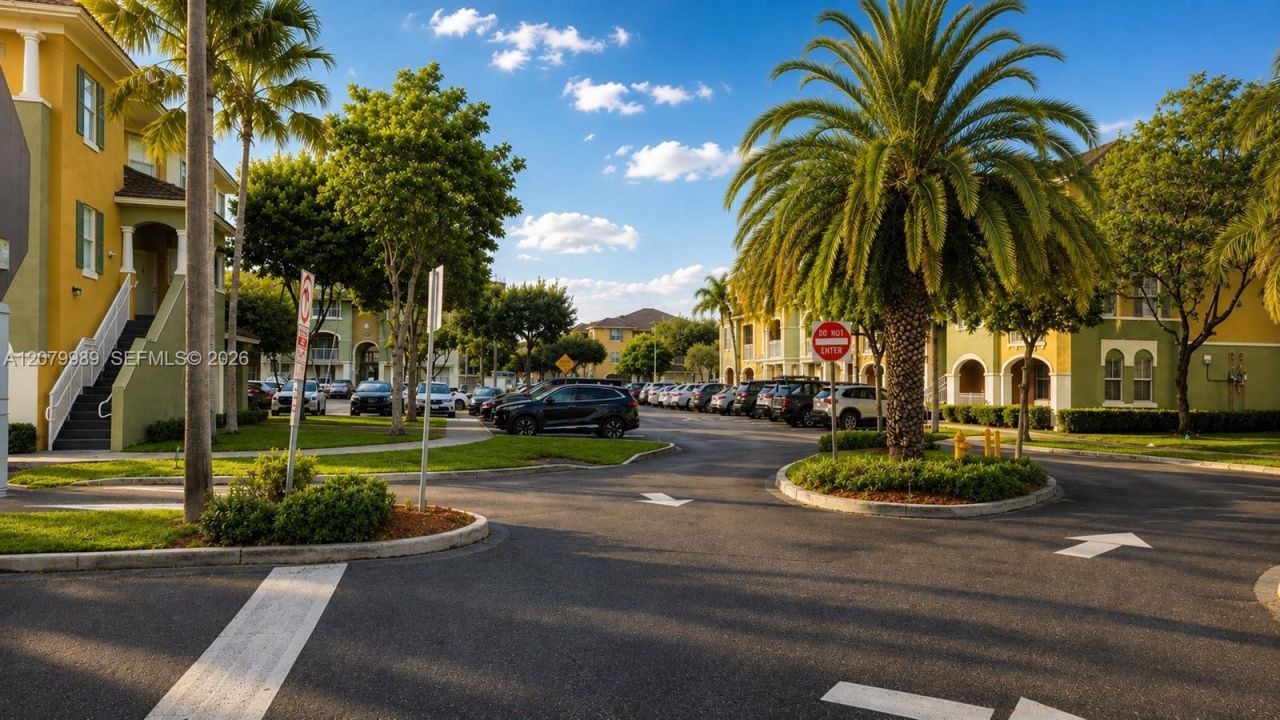 10902 NW 83rd St, Unit 223, Doral, FL 33178 Photo