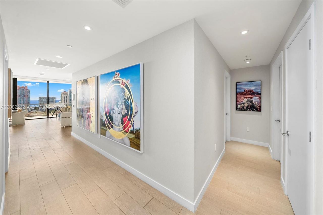 500 Alton Rd, Unit 2318, Miami Beach, FL 33139 Photo