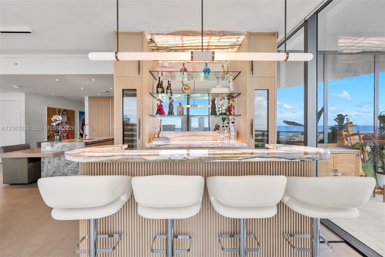 500 Alton Rd, Unit 2318, Miami Beach, FL 33139 Photo