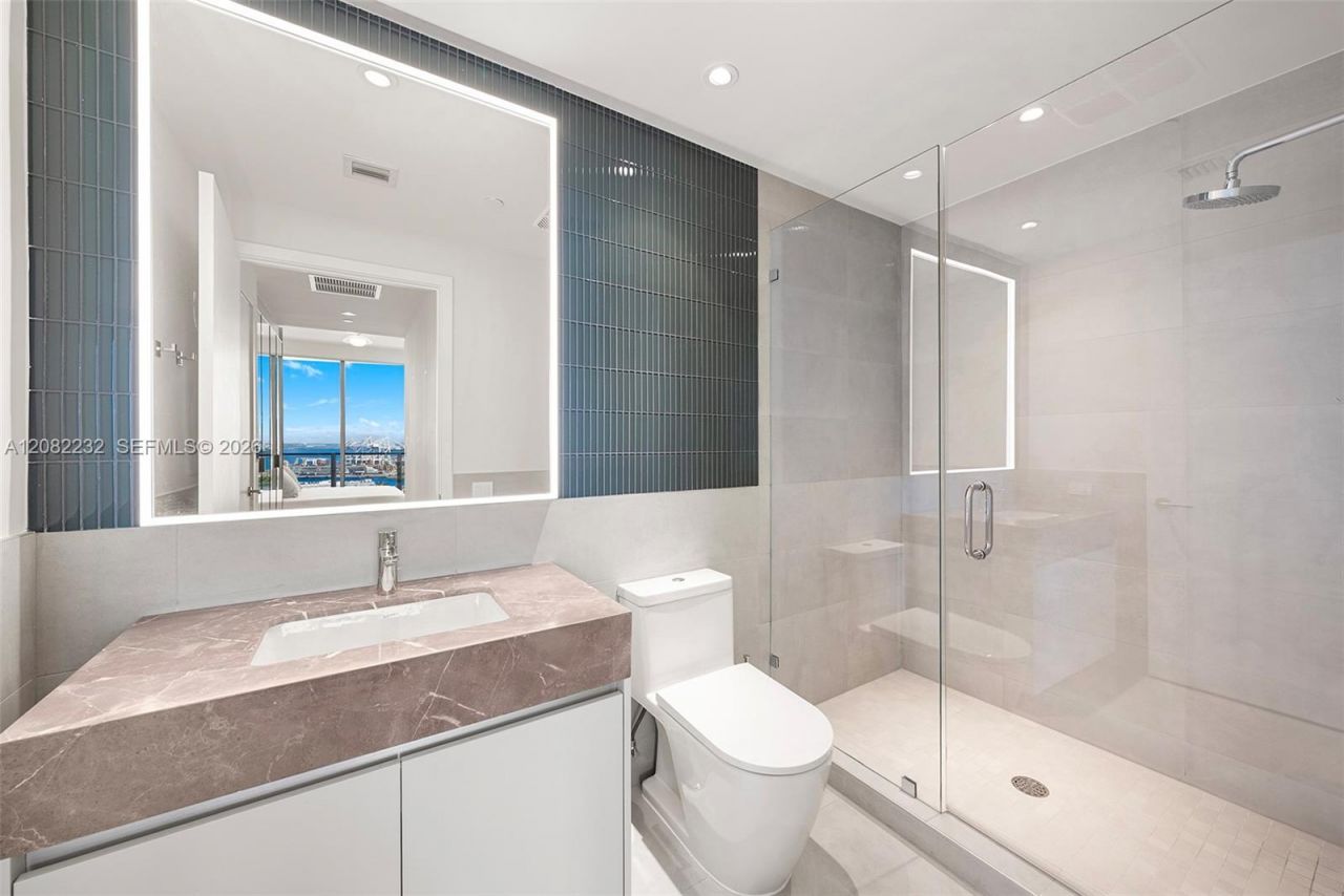 500 Alton Rd, Unit 2318, Miami Beach, FL 33139 Photo