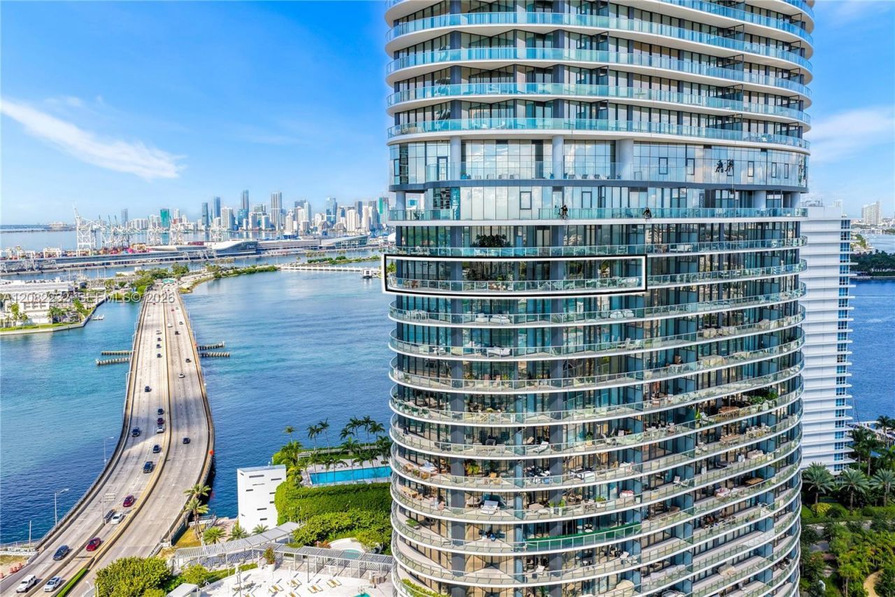 500 Alton Rd, Unit 2318, Miami Beach, FL 33139 Photo