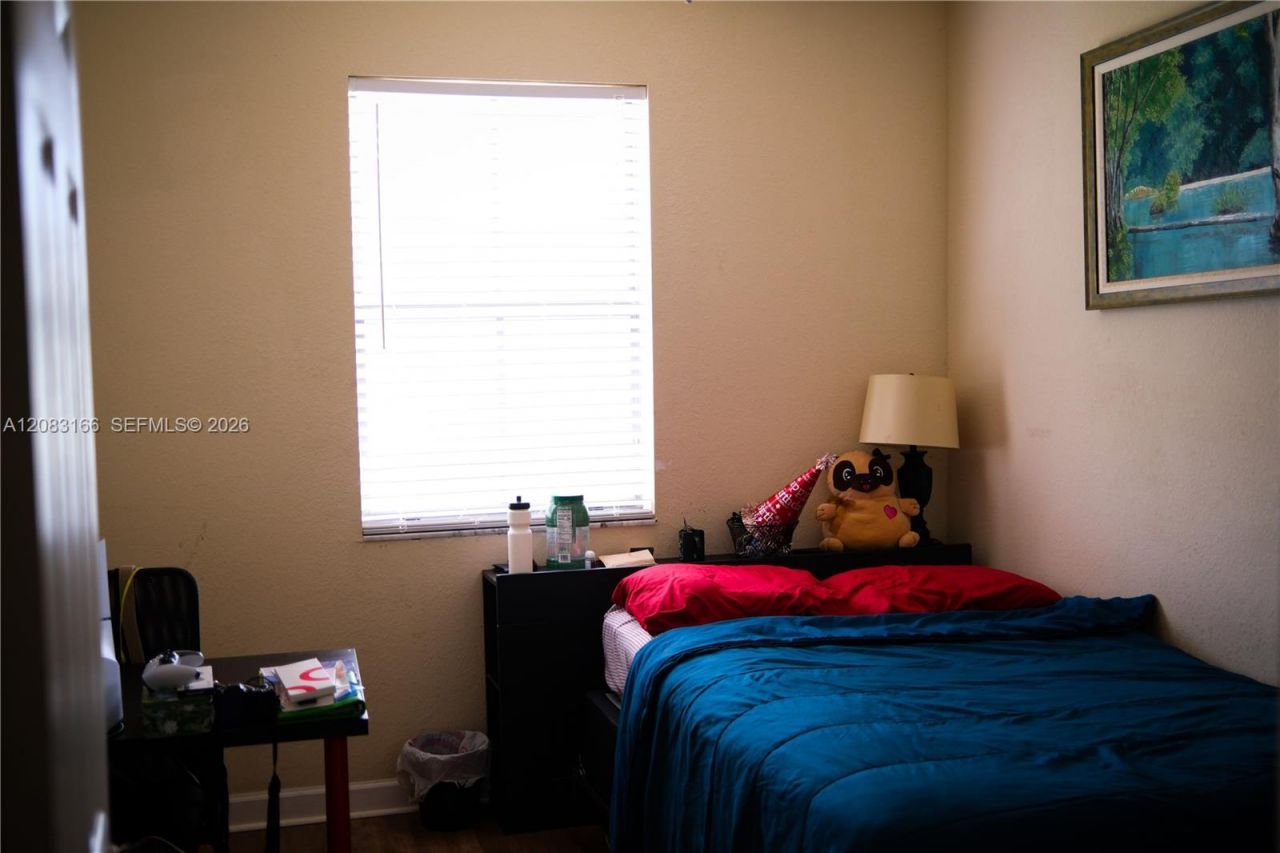 8860 NW 116 Path, Doral, FL 33178 Photo