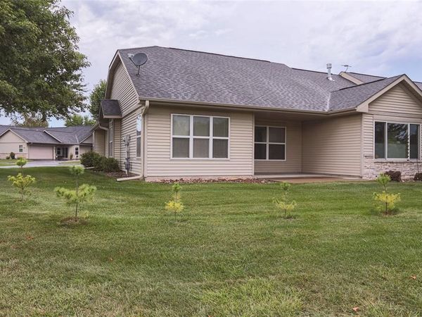 700 Leroy Lane, Unit 12, River Falls, WI 54022