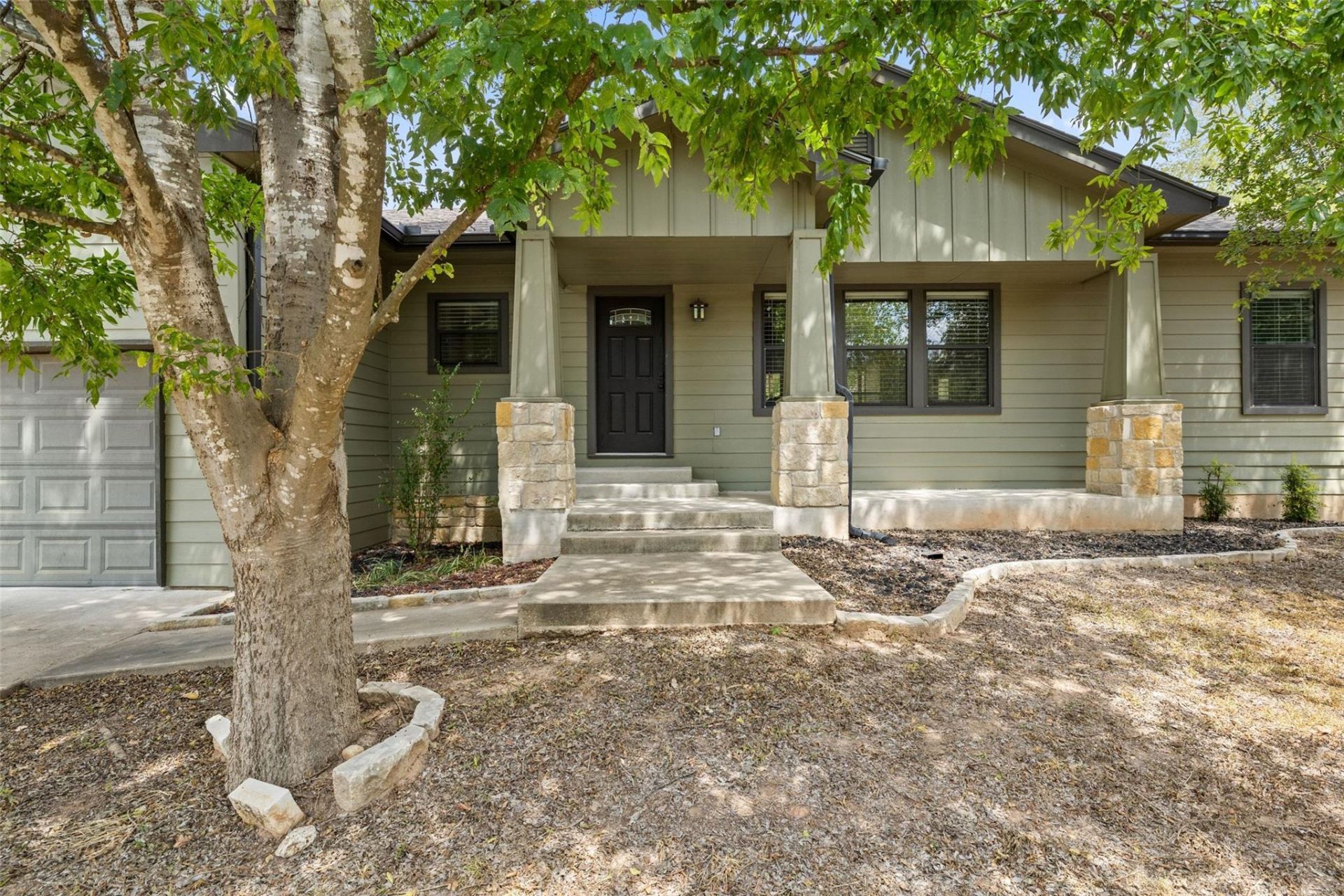116 Laumaia Ln, Bastrop, TX 78602 Main Photo
