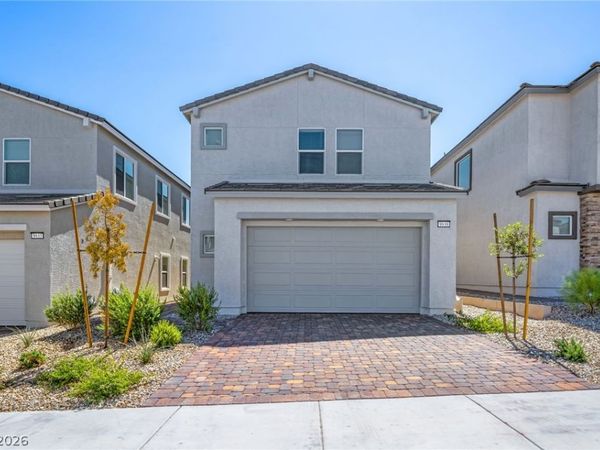 9939 Kimura Hills Avenue, Las Vegas, NV 89129