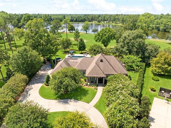600 NORTHWOODS Drive, Abita Springs, LA 70420