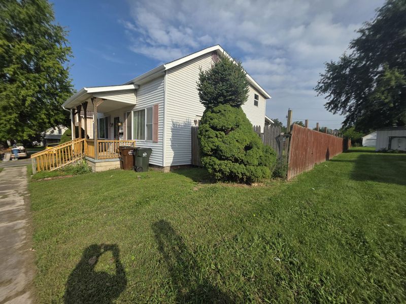 362 W Carrol Street, Kenton, OH 43326 Photo 2