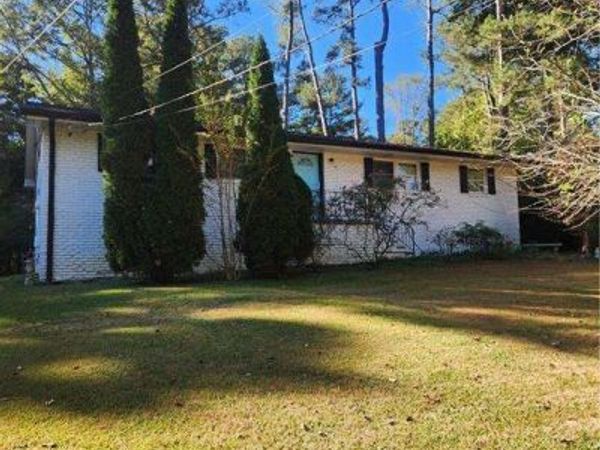 3969 W Hilda Circle, Decatur, GA 30035