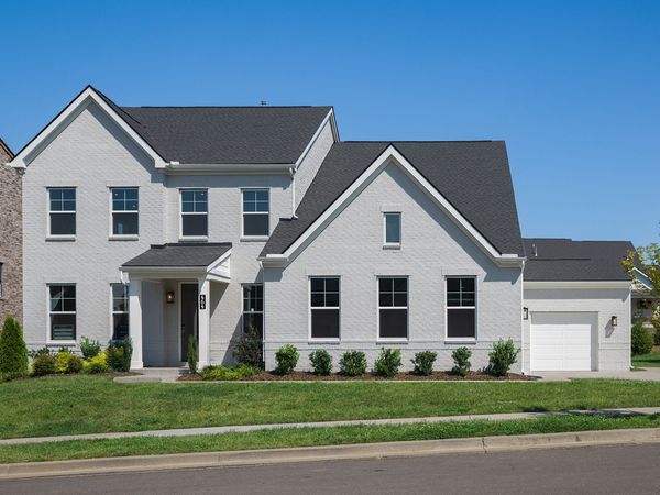 464 Tomlinson Pointe Dr, Mount Juliet, TN 37122