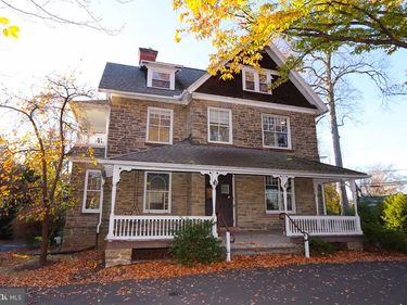 2790 HUNTINGDON PIKE, BRYN ATHYN, PA 19009