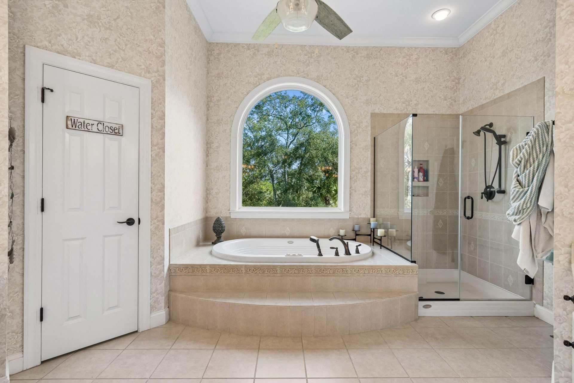 2384 Darts Cove Way Photo 45
