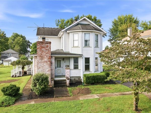 30 E Liberty Street , Newton Falls, OH 44444
