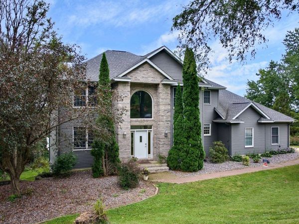 W157 Thomas Road, Fountain City, WI 54629