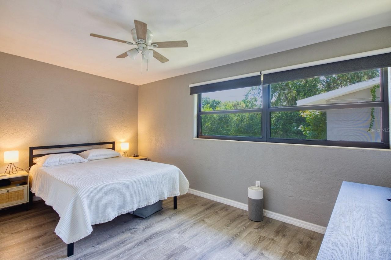 628 N Duss Street, New Smyrna Beach, FL 32168 Photo