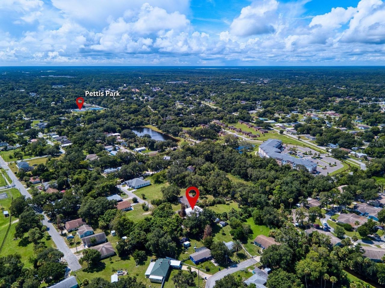 628 N Duss Street, New Smyrna Beach, FL 32168 Photo