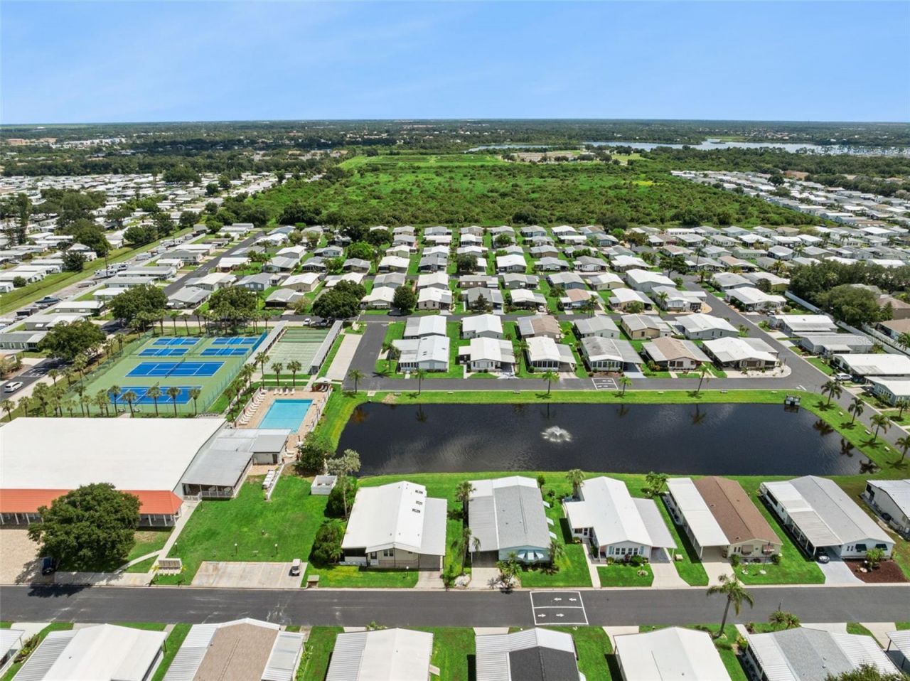 5707 45th Street E, Unit 190, Bradenton, FL 34203 Photo