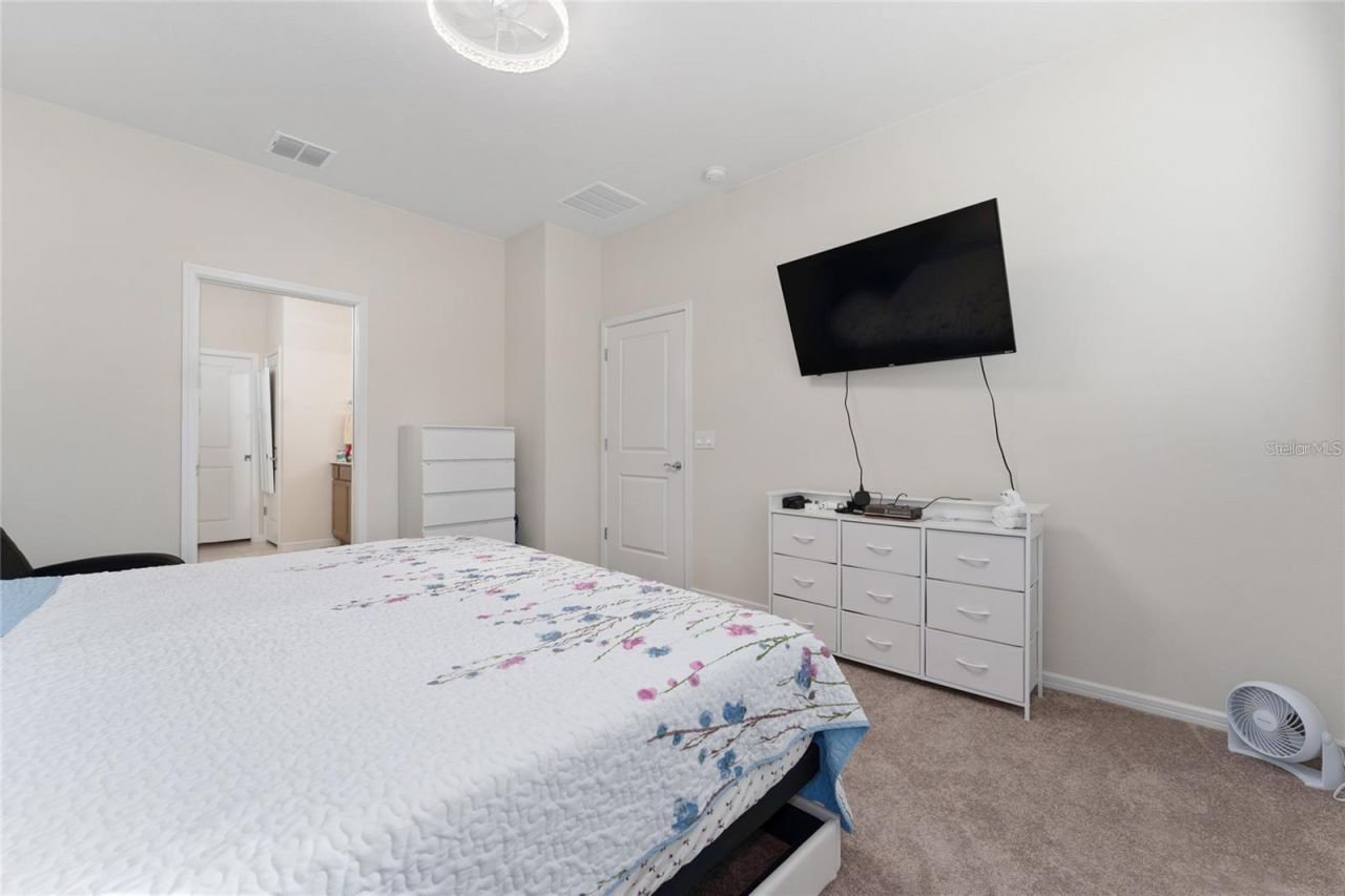 1880 Spring Shower Circle , Kissimmee, FL 34744 Photo