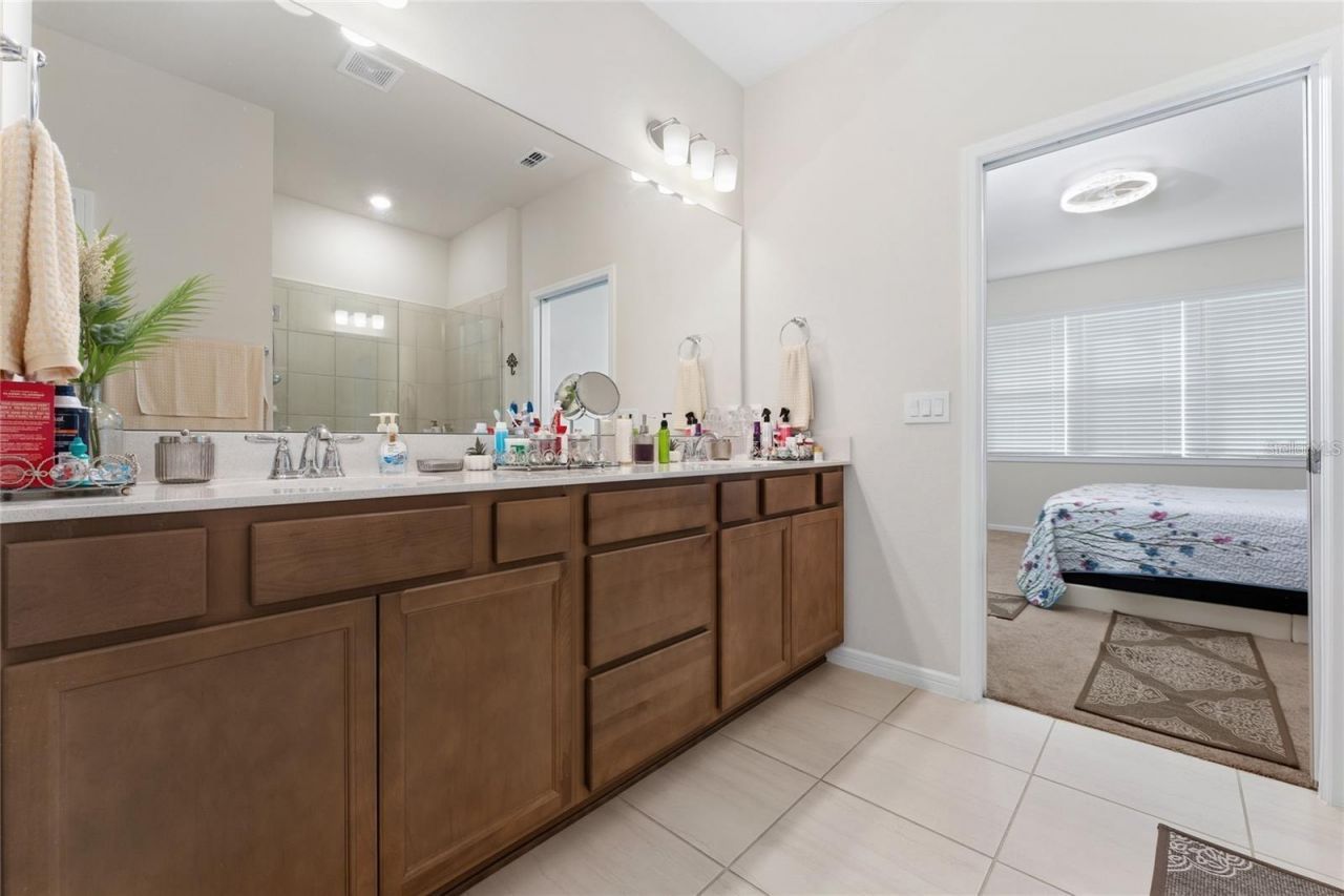 1880 Spring Shower Circle , Kissimmee, FL 34744 Photo