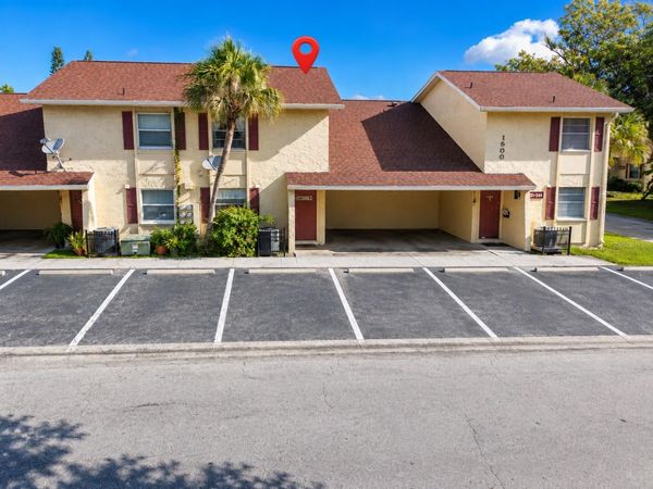 7535 ABONADO ROAD , Unit B, TAMPA, FL 33615