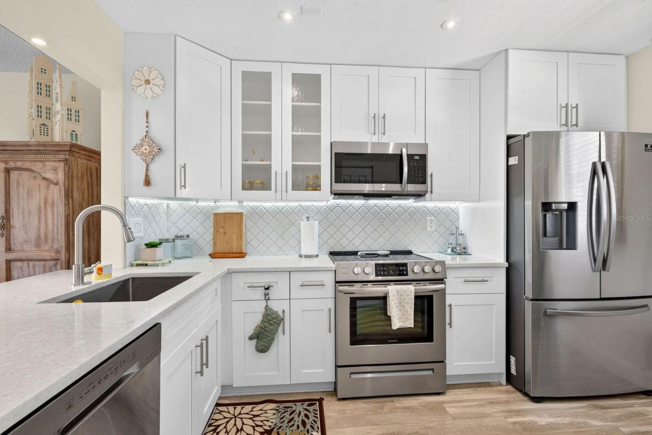 4240 Ironwood Circle, Unit 302A, Bradenton, FL 34209 Photo