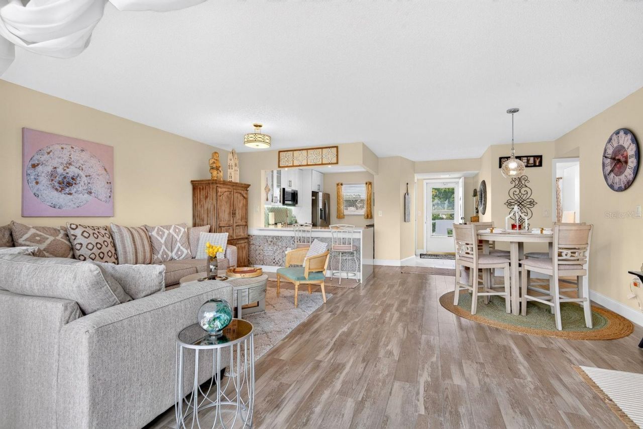 4240 Ironwood Circle, Unit 302A, Bradenton, FL 34209 Photo