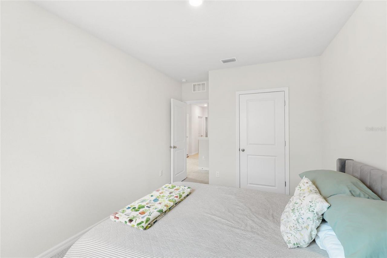 3391 Hilltop Circle , Bradenton, FL 34211 Photo