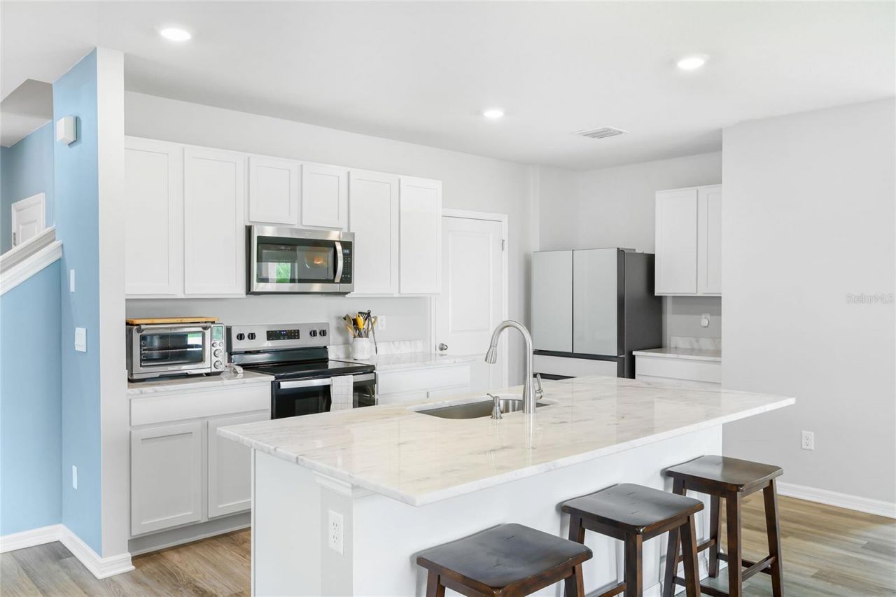 3391 Hilltop Circle , Bradenton, FL 34211 Photo