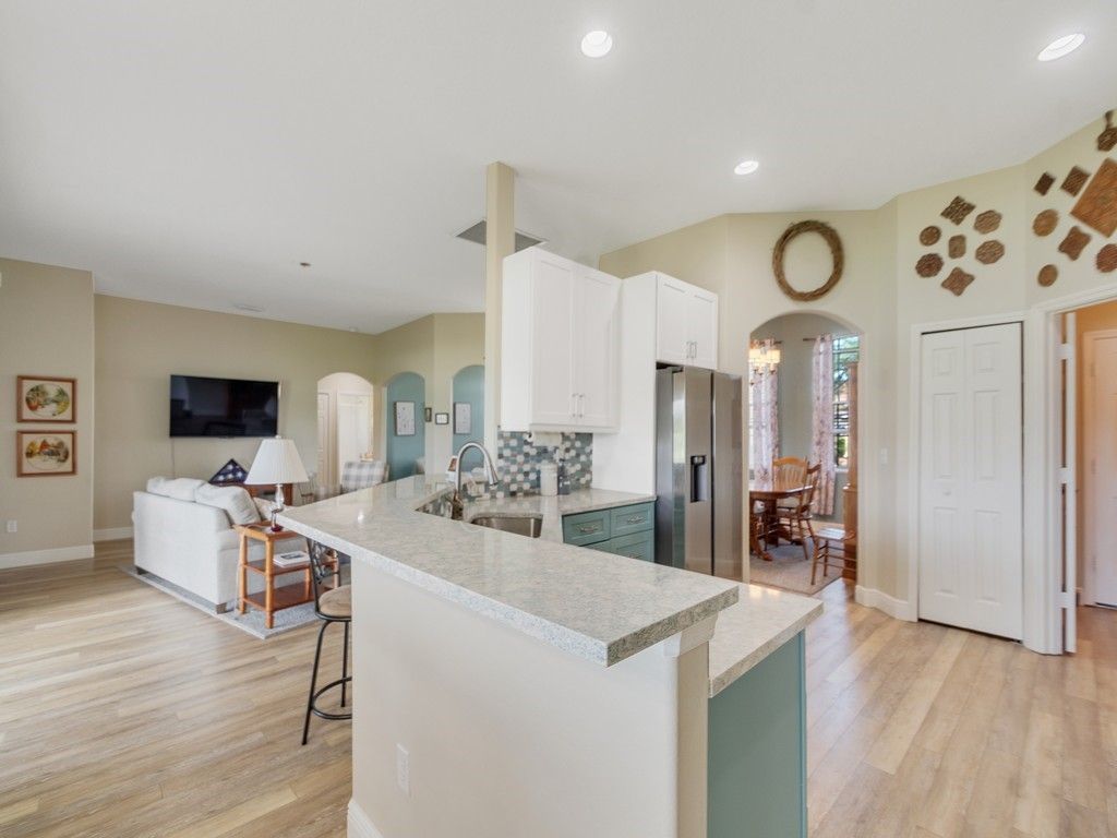 5625 Riverboat Circle Sw, Vero Beach, FL 32968 Photo