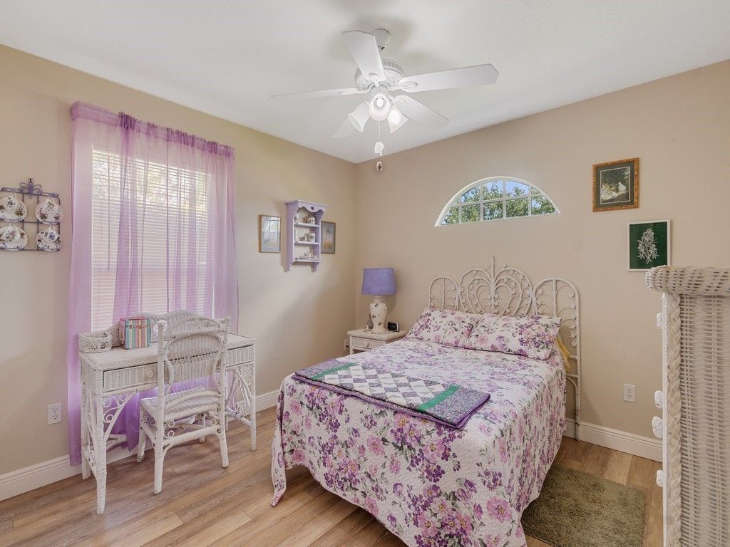 5625 Riverboat Circle Sw, Vero Beach, FL 32968 Photo