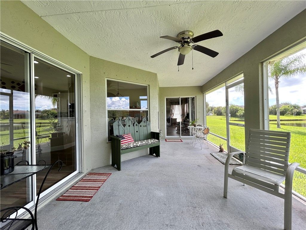5625 Riverboat Circle Sw, Vero Beach, FL 32968 Photo