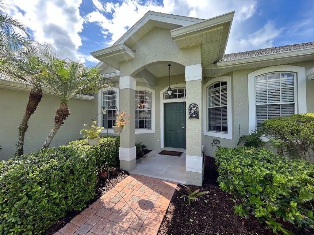 5625 Riverboat Circle Sw, Vero Beach, FL 32968 Photo