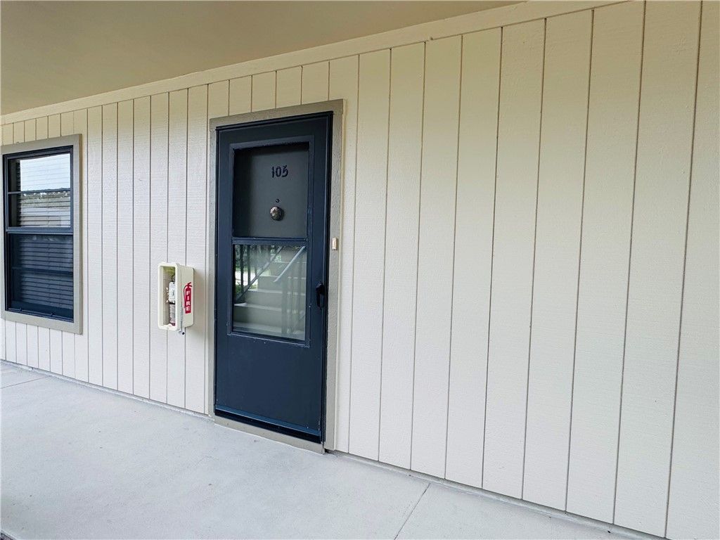 25 Plantation Drive, Unit 105, Vero Beach, FL 32966 Photo
