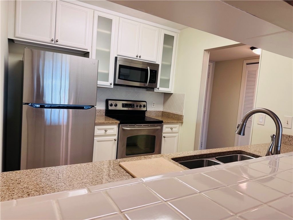 25 Plantation Drive, Unit 105, Vero Beach, FL 32966 Photo