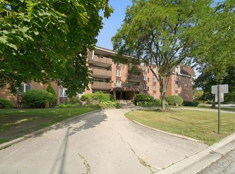 Main Photo