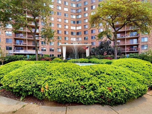 6833 N Kedzie Avenue N, Unit 415, Chicago, IL 60645