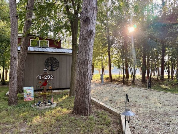 11-292 Woodhaven Lakes, Sublette, IL 61367