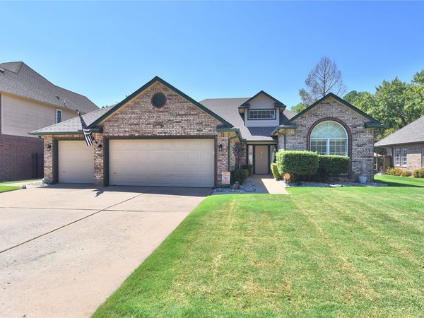 4109 Nashville Street , Broken Arrow, OK 74012