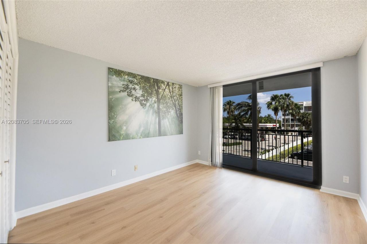 3031 N Ocean Blvd , Unit 305, Fort Lauderdale, FL 33308 Photo