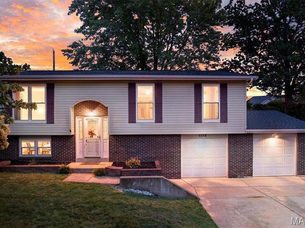 1862 Redwood Drive, Arnold, MO 63010