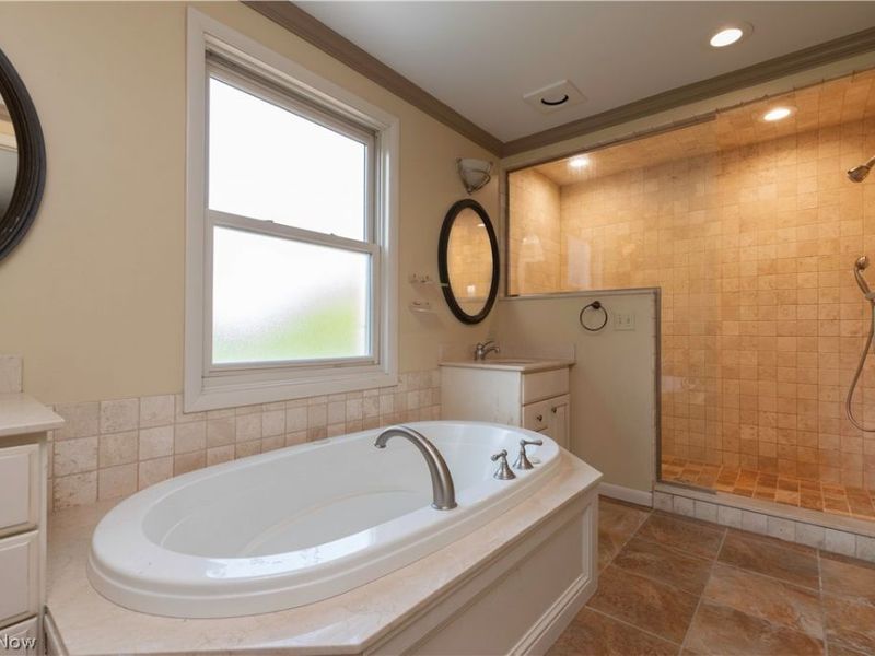 24580 Penshurst Drive, Beachwood, OH 44122 Photo 19