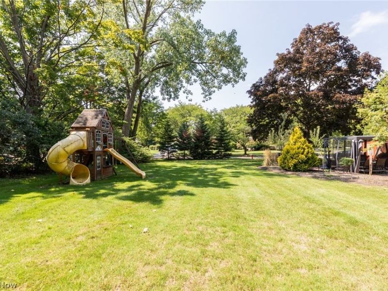 24580 Penshurst Drive, Beachwood, OH 44122 Photo 34
