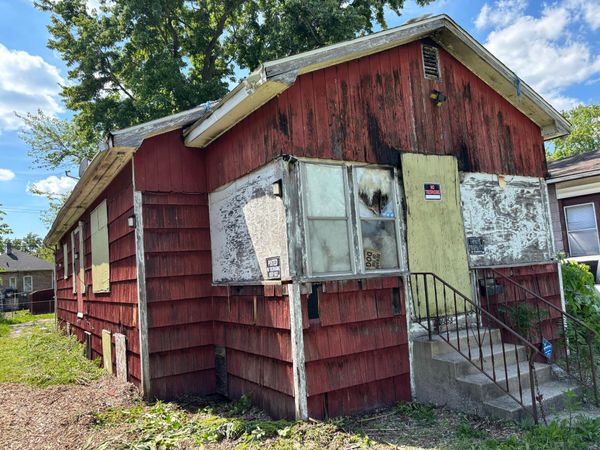3858 Virginia Street , Gary, IN 46409