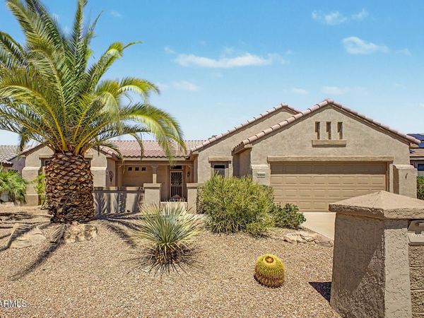 15850 W SILVER BREEZE Drive, Surprise, AZ 85374