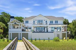 15 Waterway Island Drive photo 4