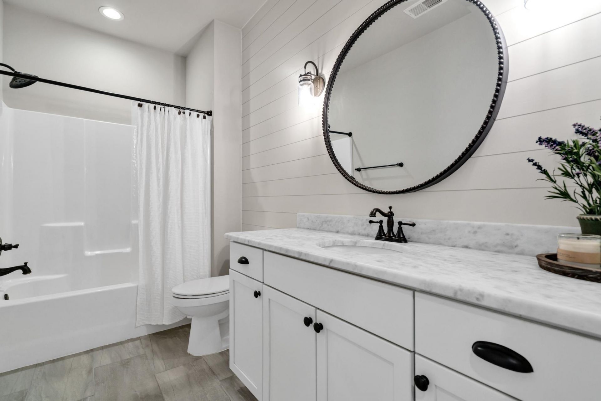 7836 Louis Berry Lane Photo 26